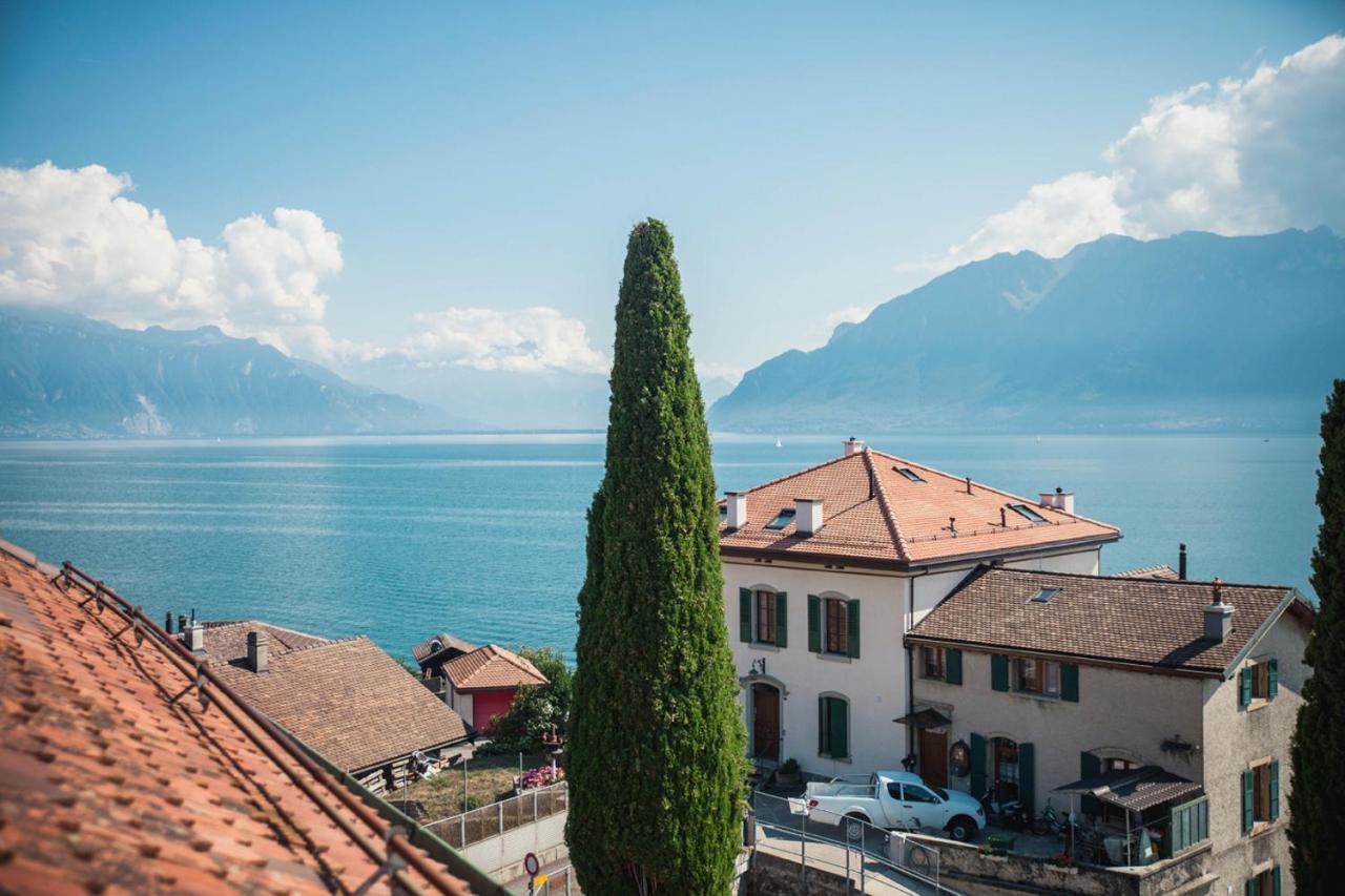 Auberge De Rivaz Bagian luar foto